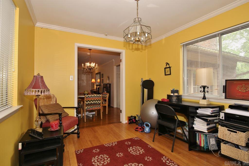 Pine Wood Hill - Residential