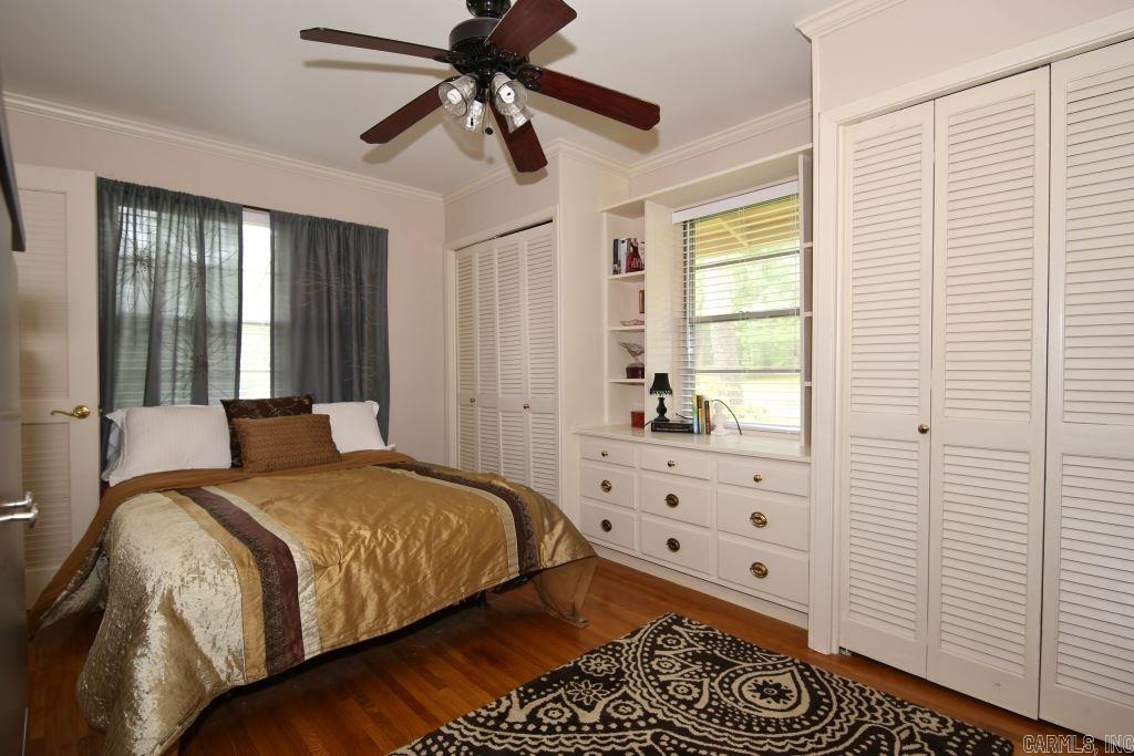 Pine Wood Hill - Residential
