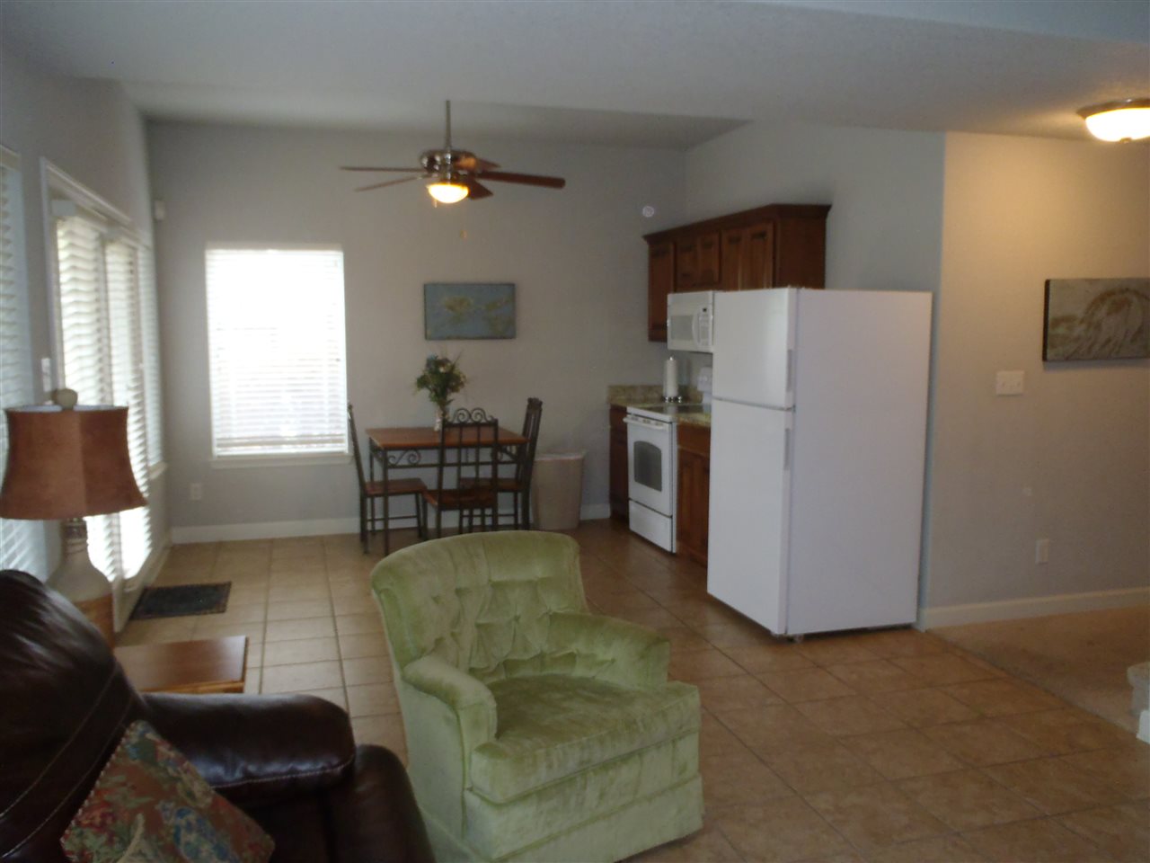 Lackeys Lake Front - Residential