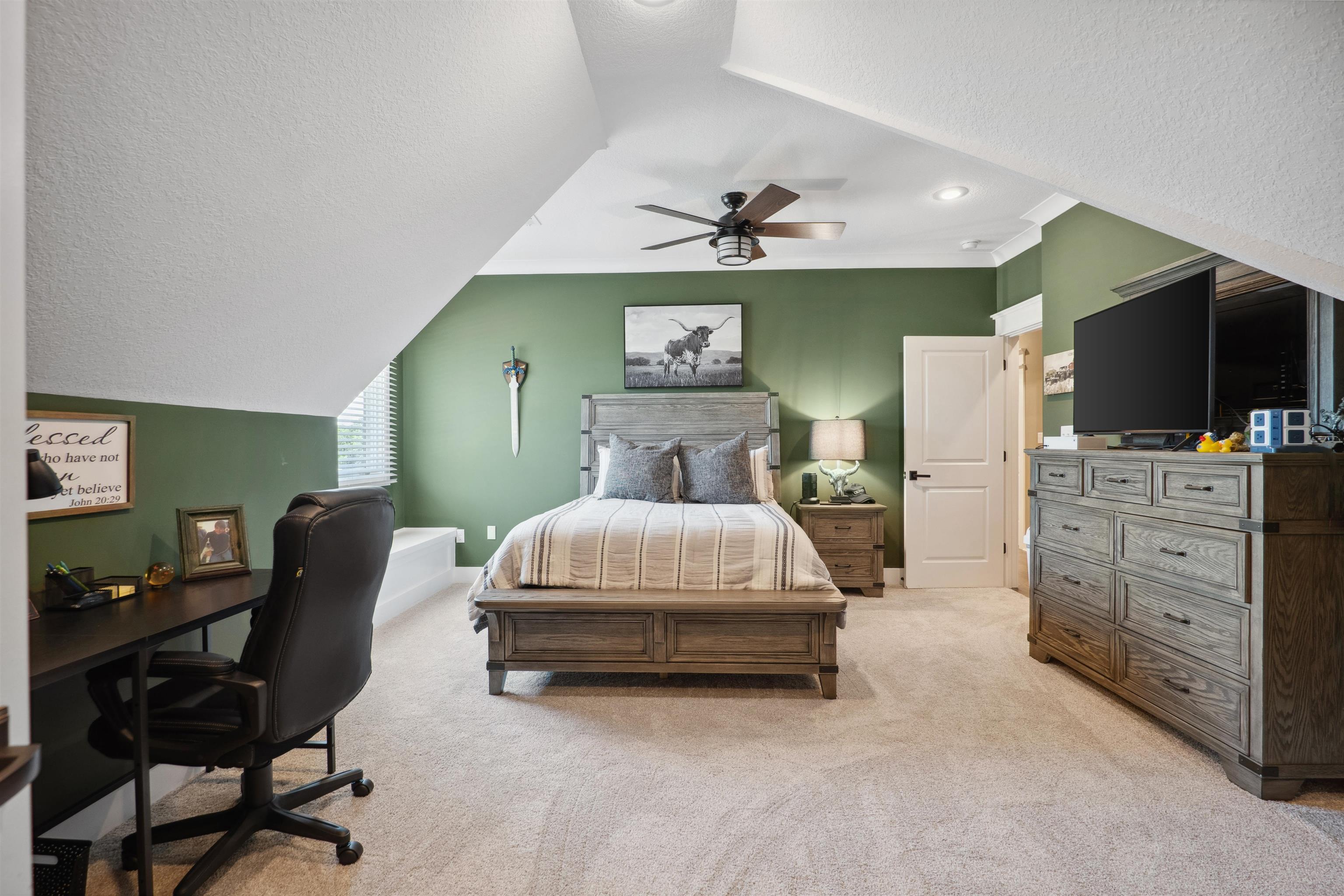 SLOAN LAKE ESTATES - Residential