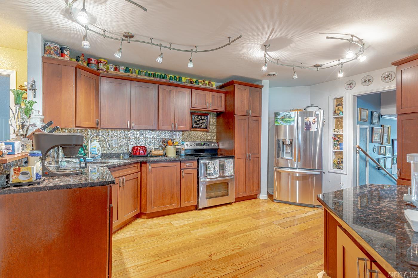 Mammoth Spring - Residential