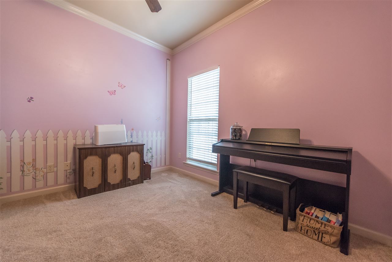 STONEHILL ADDN - Residential