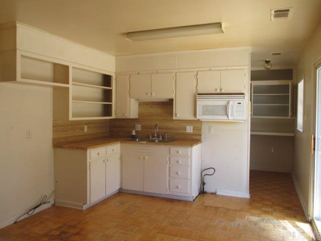 JAXON TERRACE - Residential