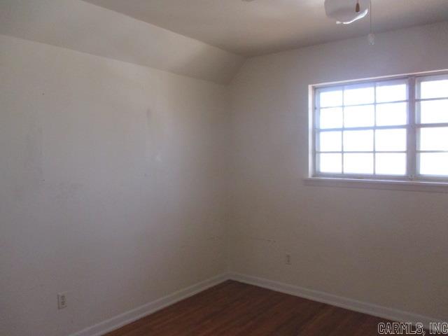 JAXON TERRACE - Residential