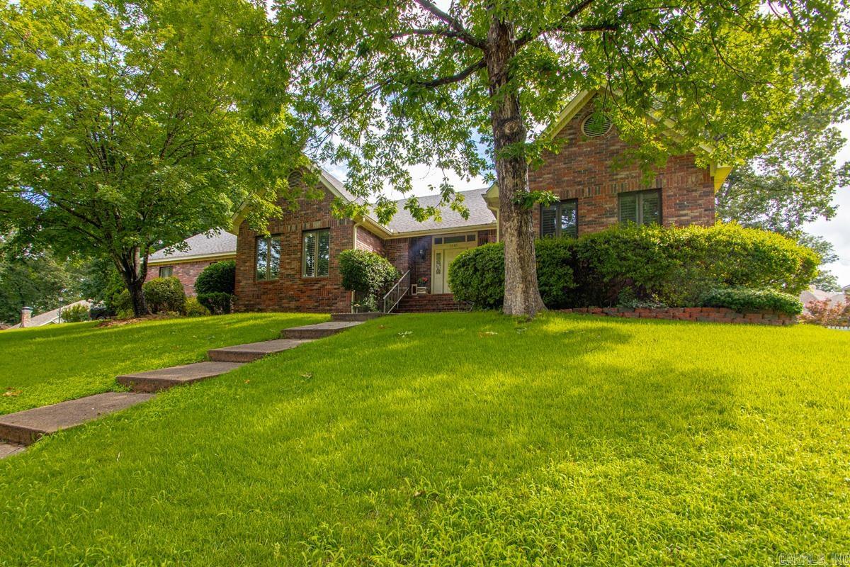 Take a look at this beautifully updated home located in the well established Wellington Pointe subdivision! This home features a great floor plan and large rooms throughout including a massive dining room that can accommodate all your dinner guests and a large bonus/flex space that could serve multiple uses. The large kitchen is a chef's dream with double ovens, gas range, hidden cooler drawers, pull out spice racks and an oversized island with tons of storage. You are sure to enjoy the spacious fenced backyard that's complete with a covered porch and an outdoor kitchen!! More pictures coming 5/30/26. Contact your local agent today to schedule a private showing.