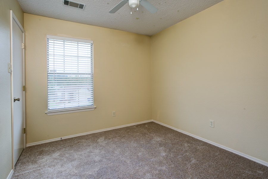 MEADOW RIDGE ADDN - Residential