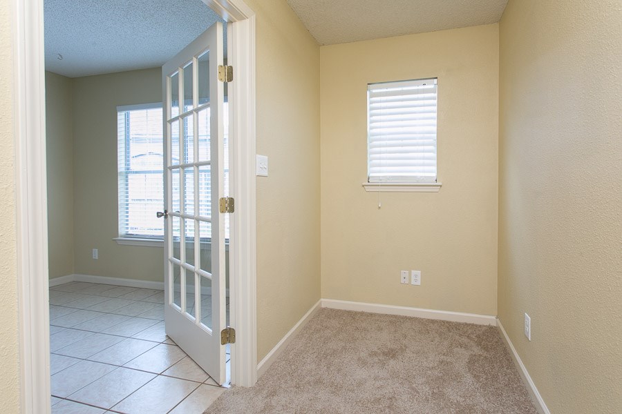 MEADOW RIDGE ADDN - Residential
