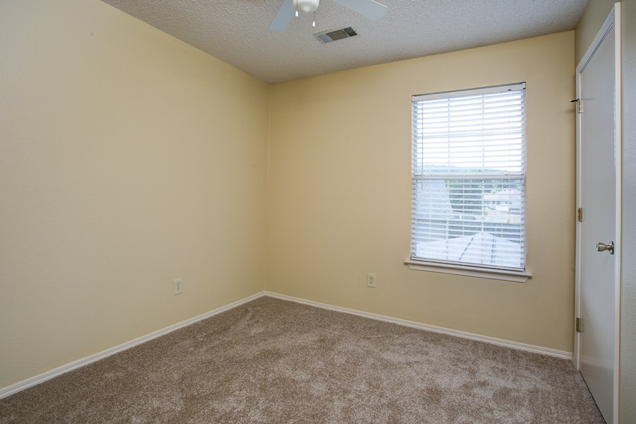 MEADOW RIDGE ADDN - Residential