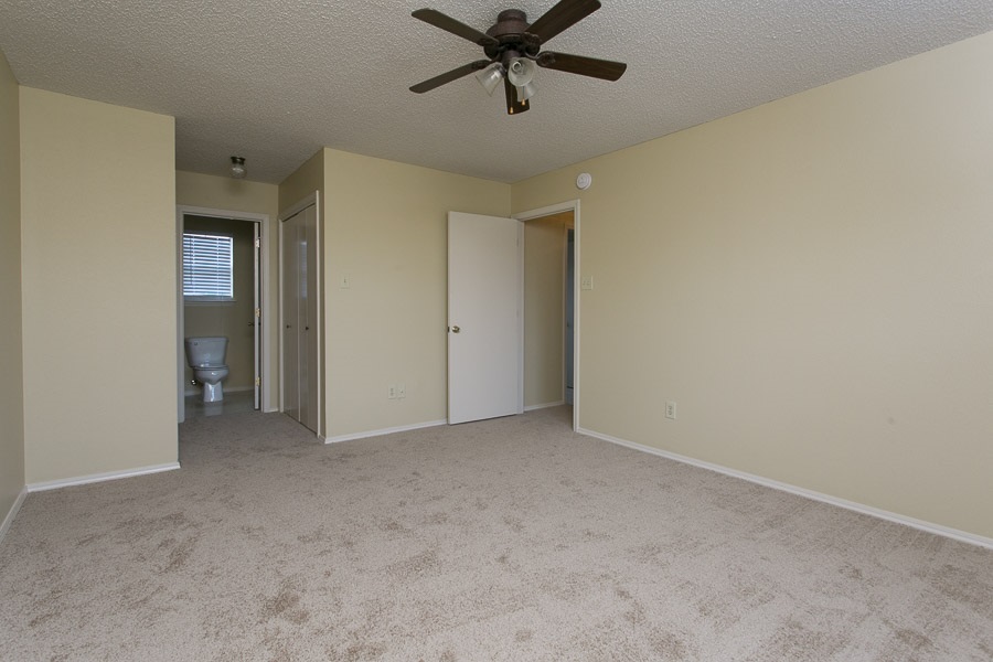MEADOW RIDGE ADDN - Residential