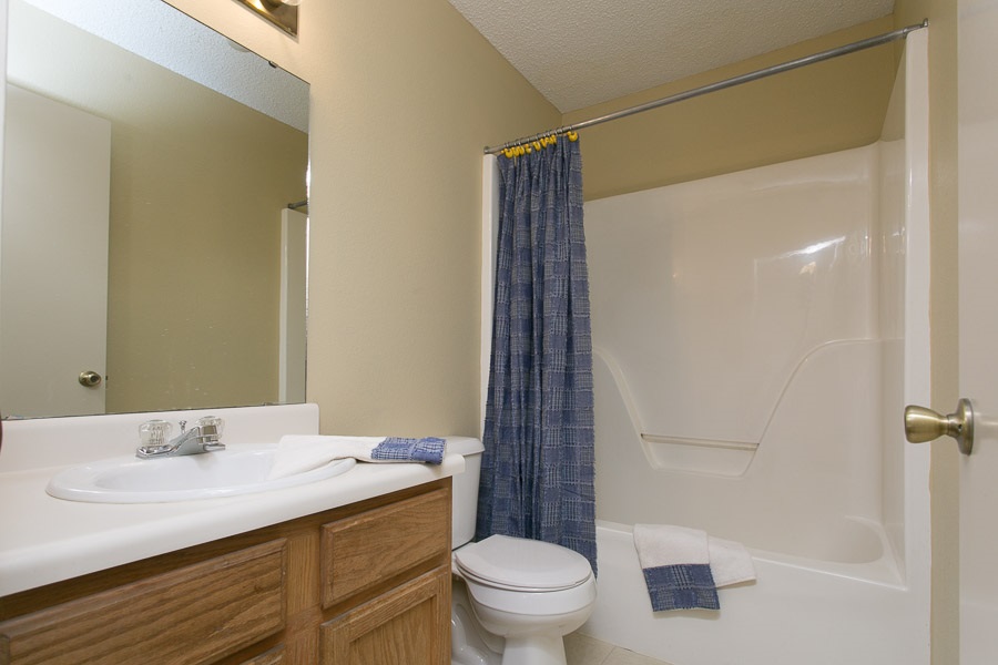 MEADOW RIDGE ADDN - Residential