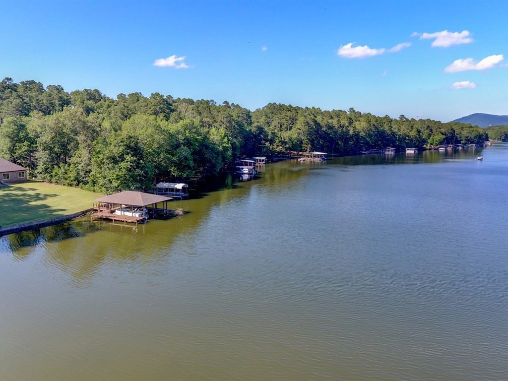 LAKECREST - Residential