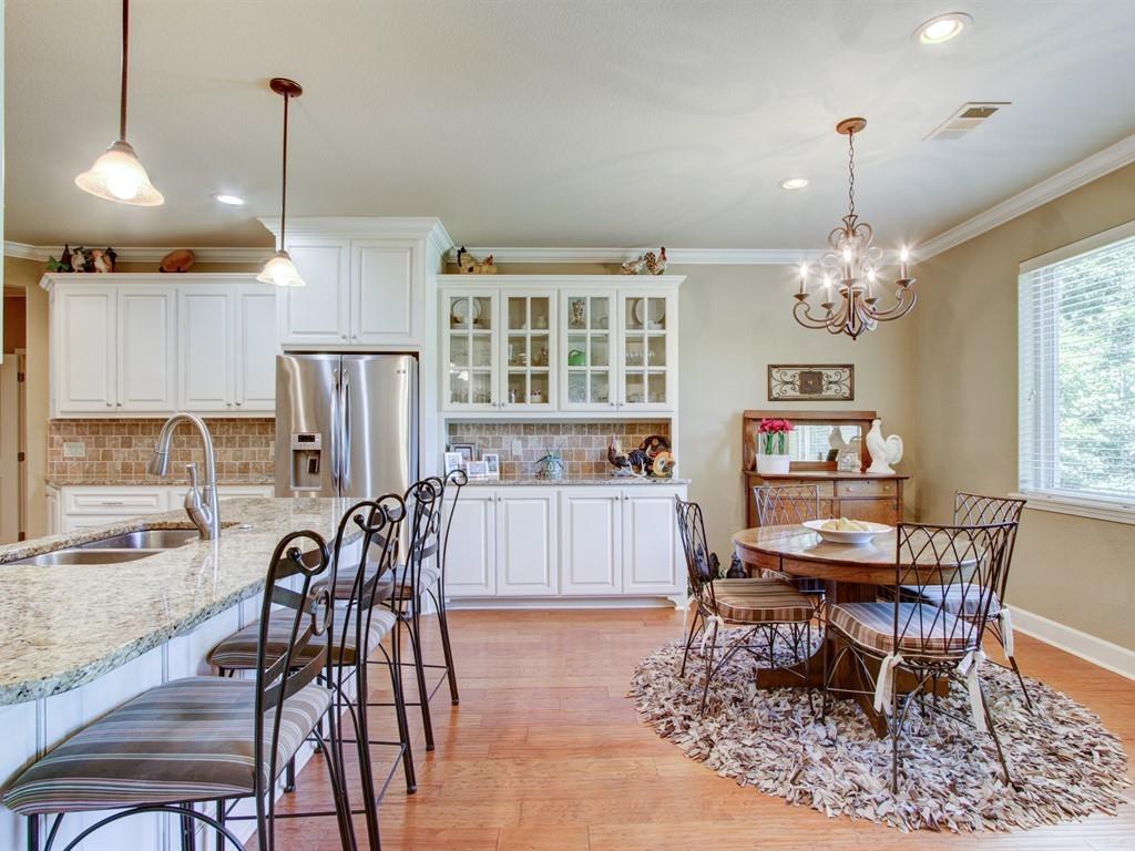 LAKECREST - Residential