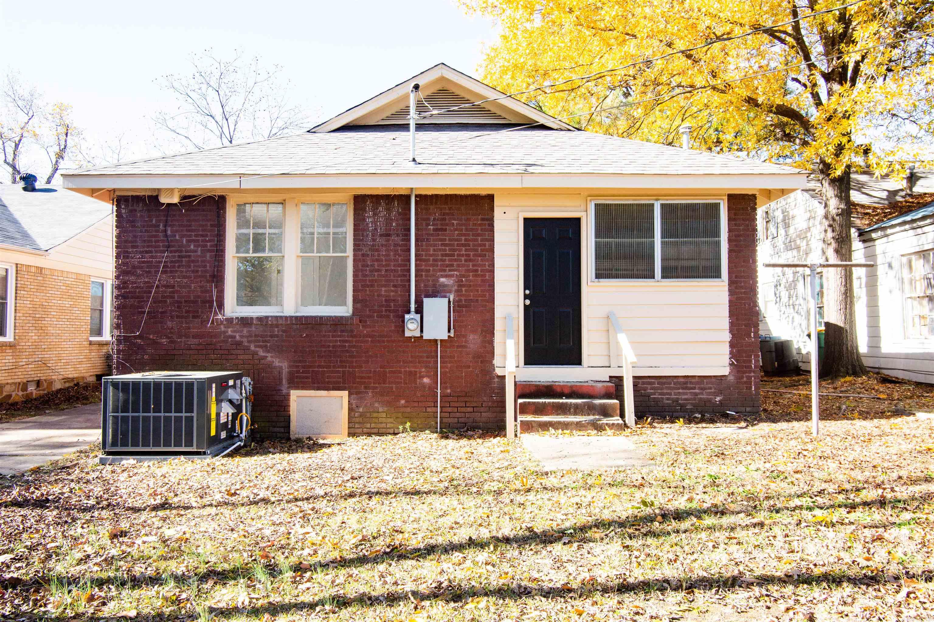 Kahn - Residential Lease