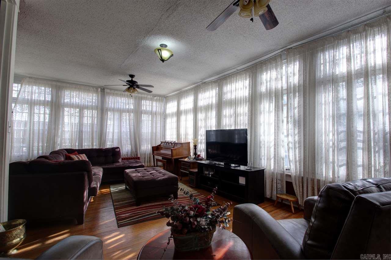 Moore & Penzel - Residential