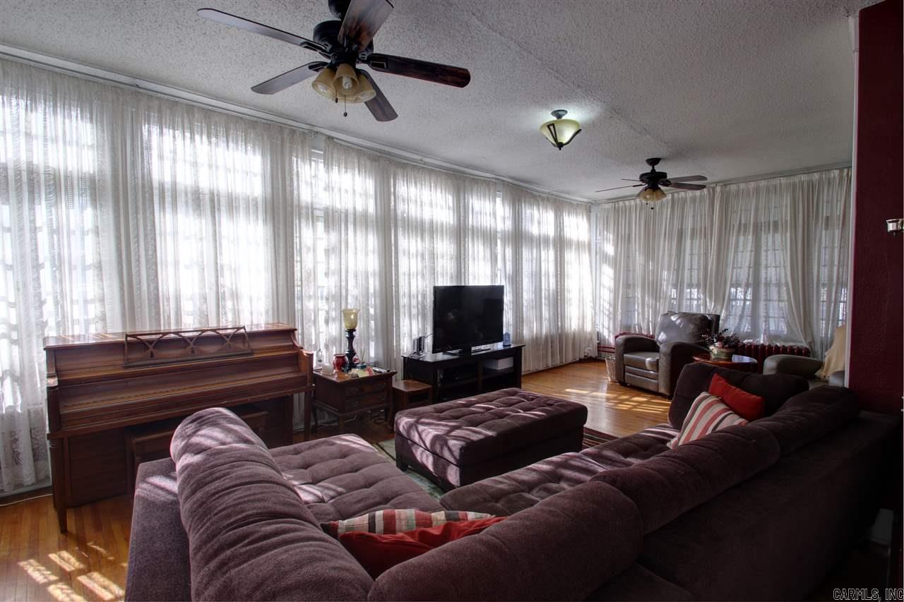 Moore & Penzel - Residential