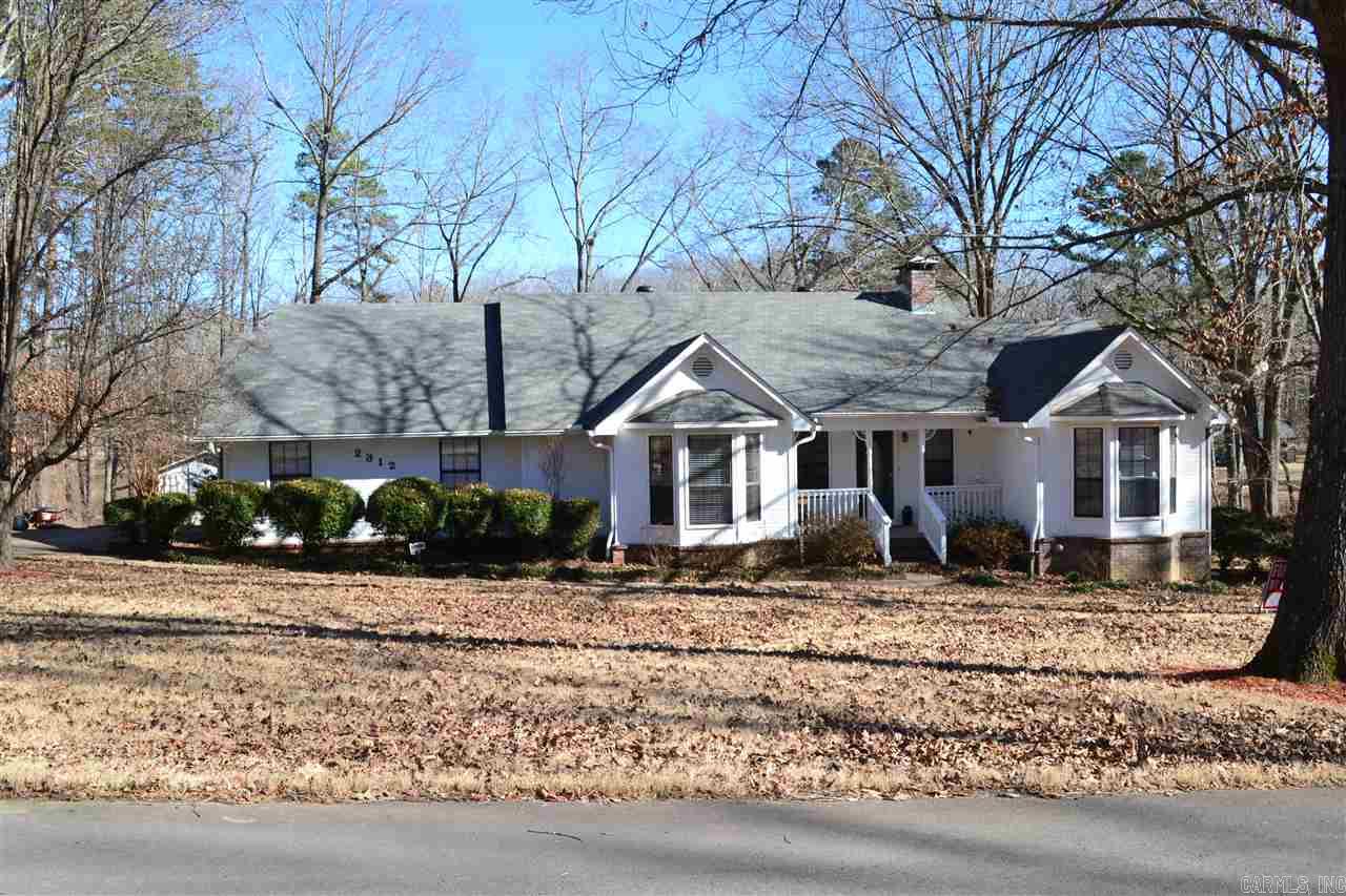 CRYSTAL LAKE - Residential