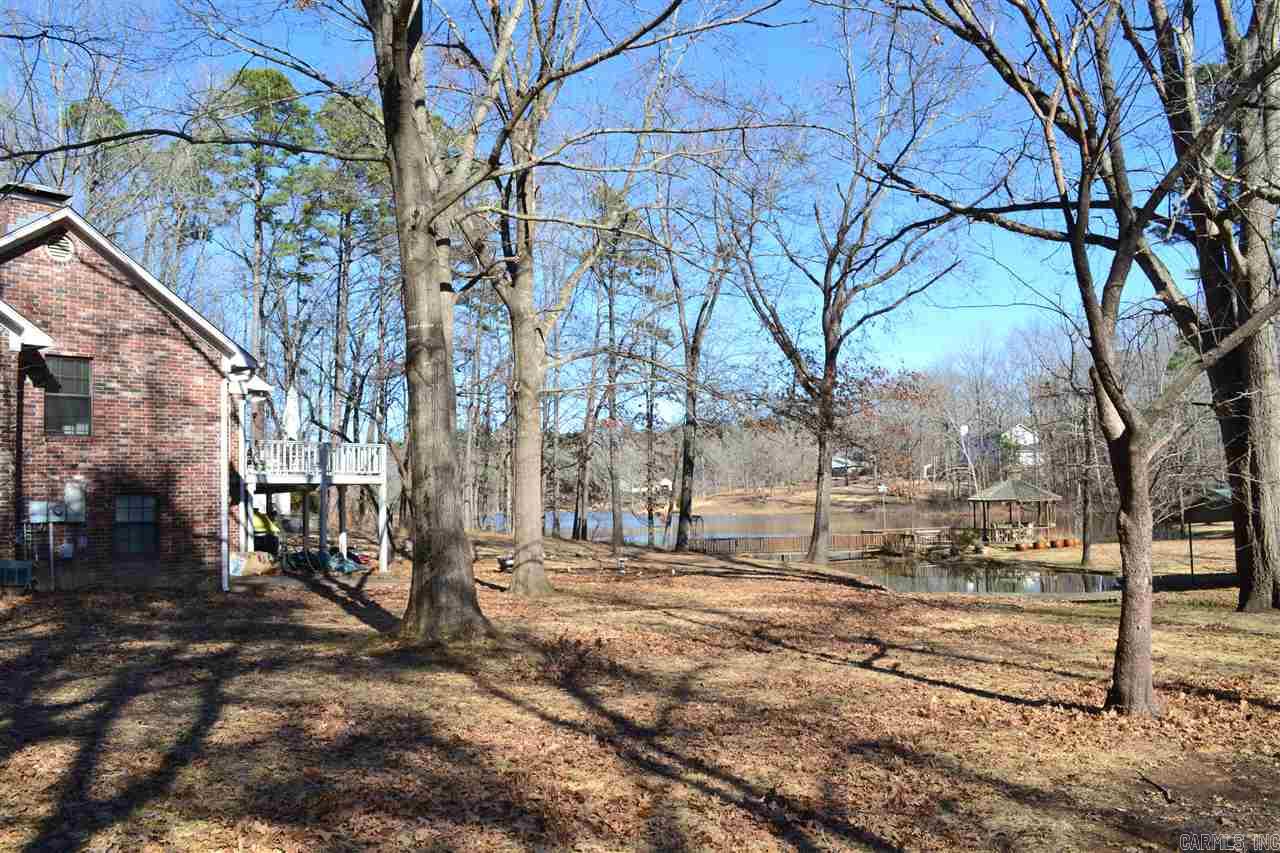 CRYSTAL LAKE - Residential
