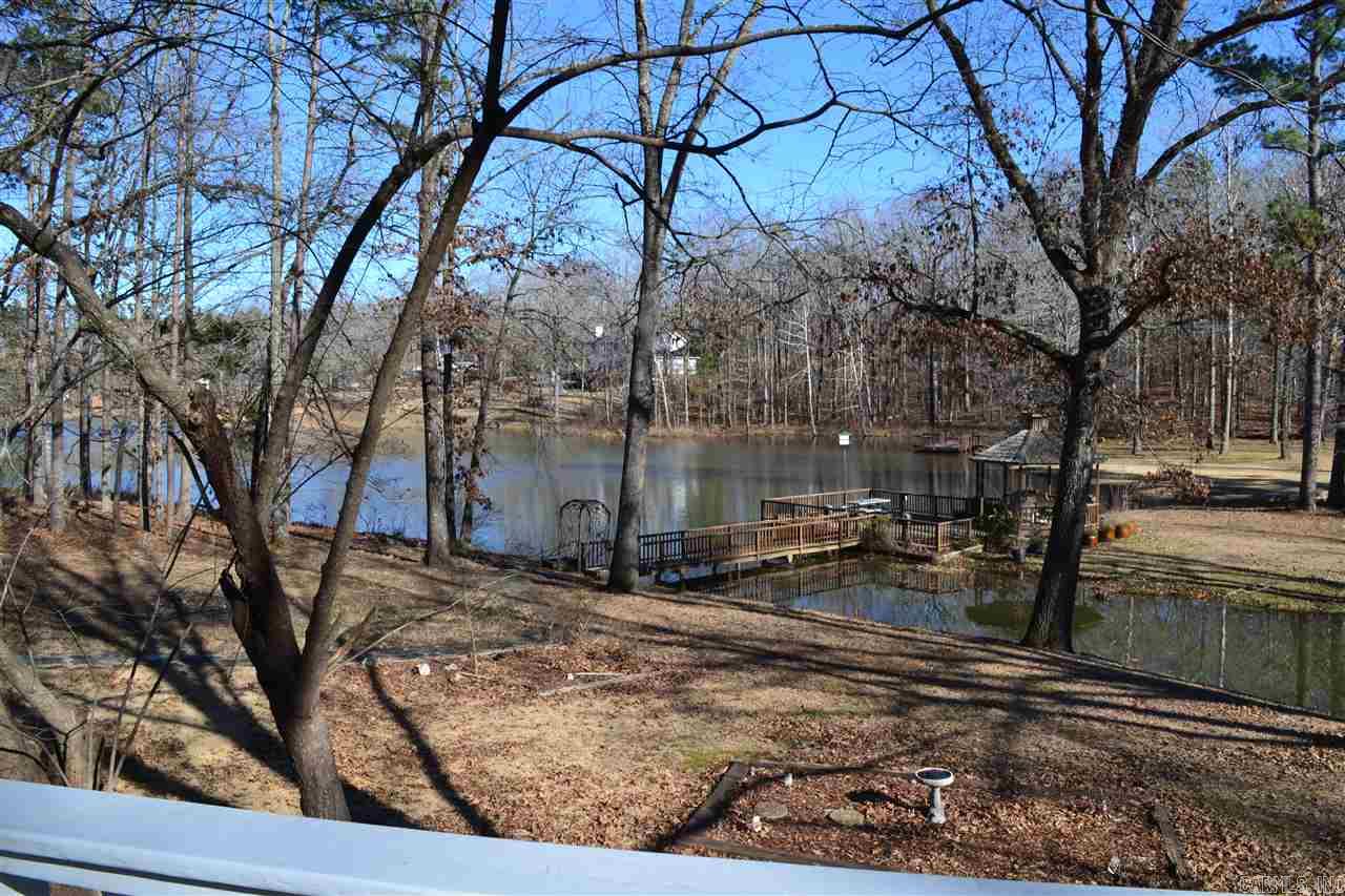 CRYSTAL LAKE - Residential