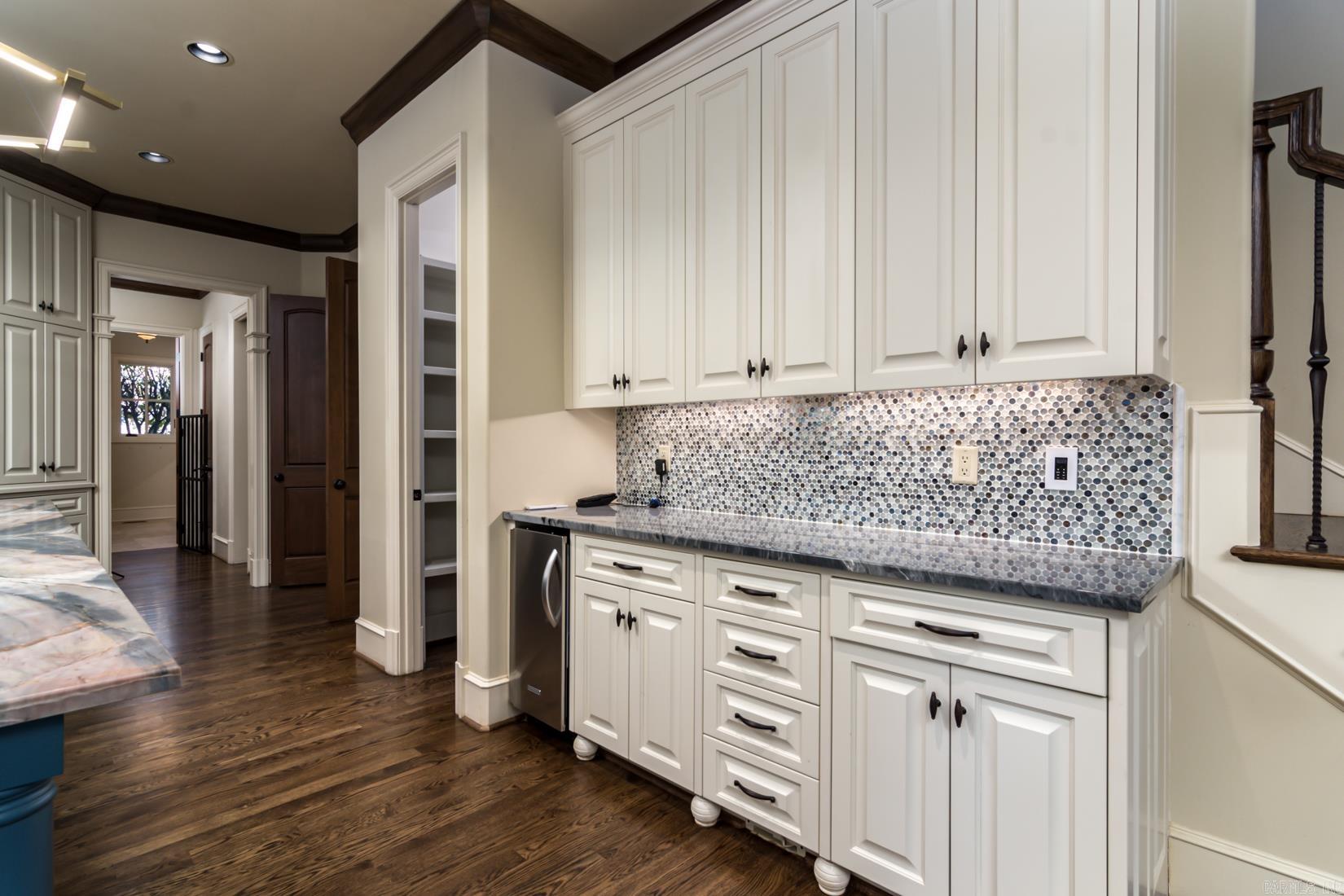HICKORY CREEK - Residential