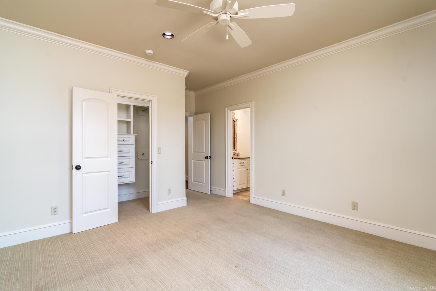 HICKORY CREEK - Residential