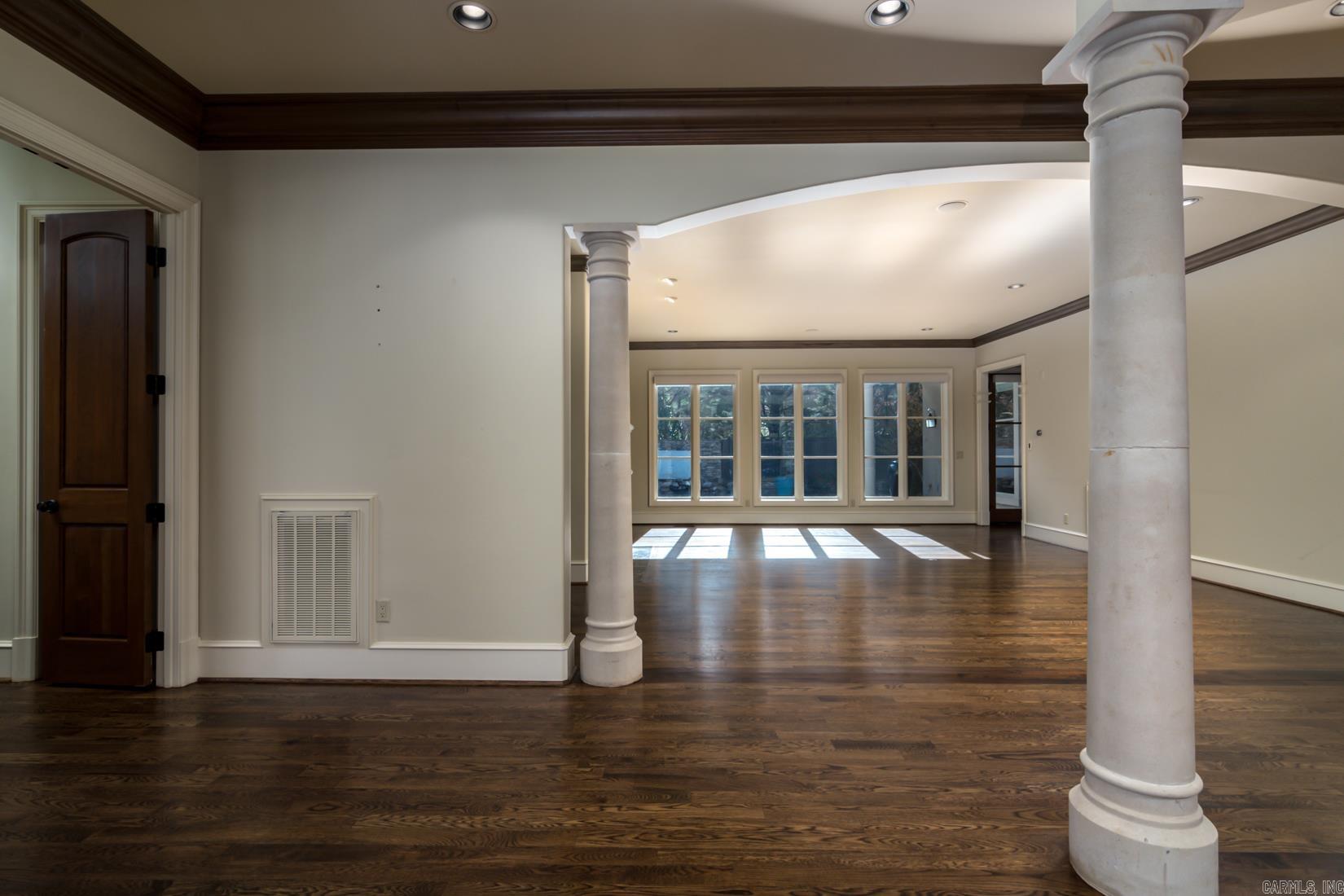 HICKORY CREEK - Residential