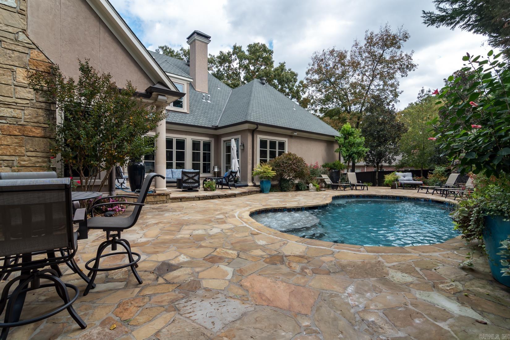 HICKORY CREEK - Residential