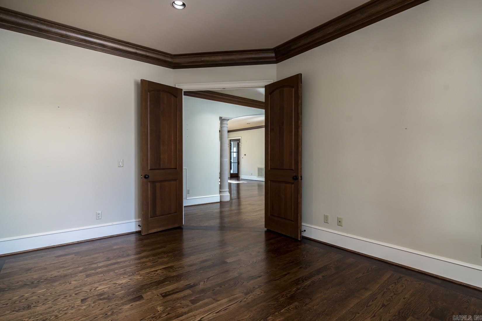 HICKORY CREEK - Residential