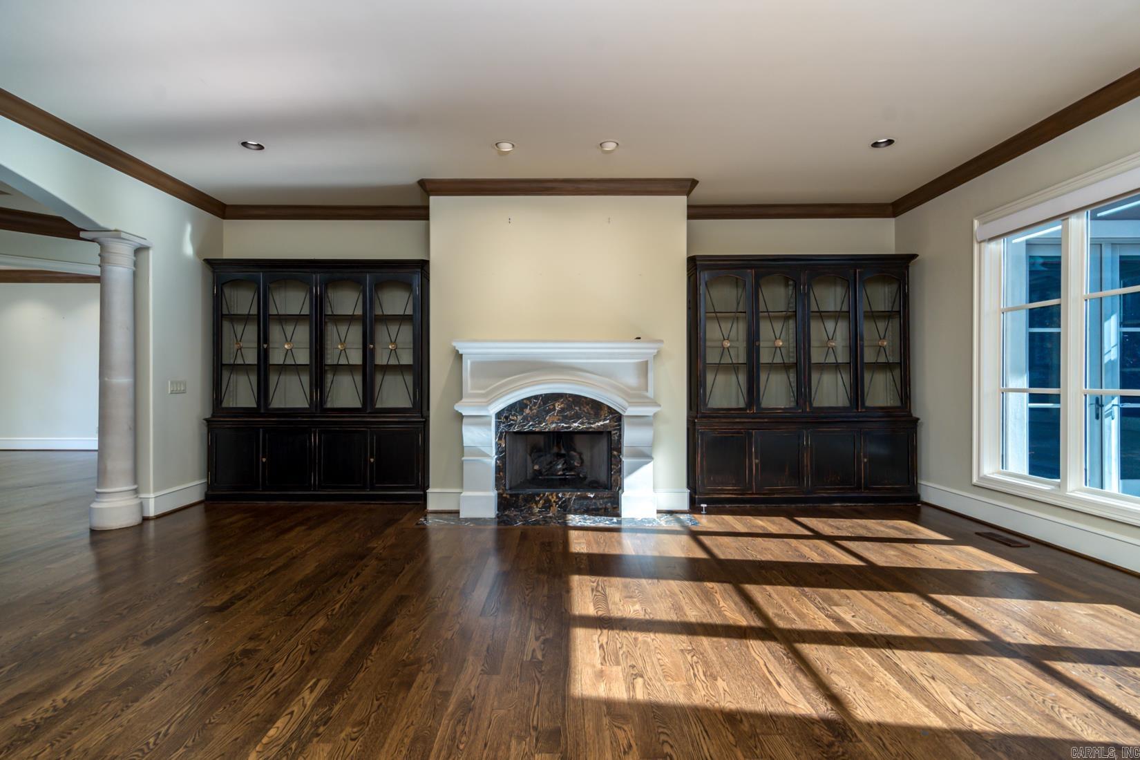 HICKORY CREEK - Residential