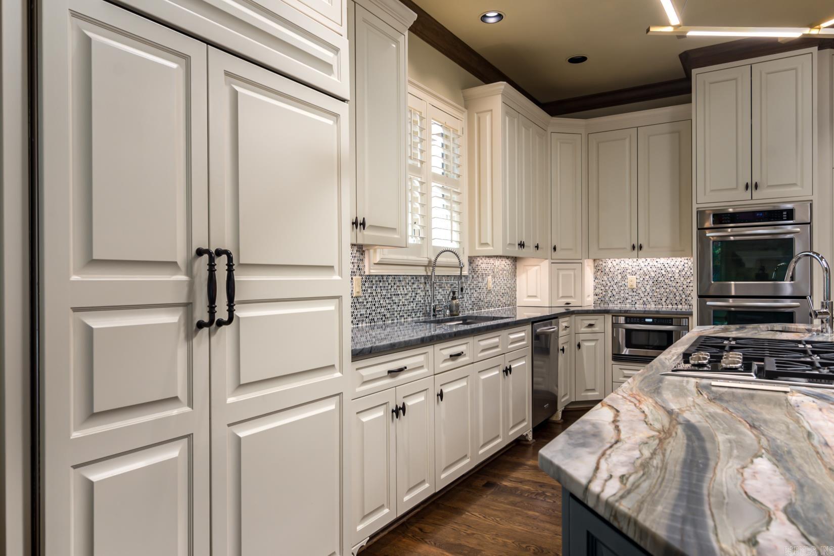 HICKORY CREEK - Residential