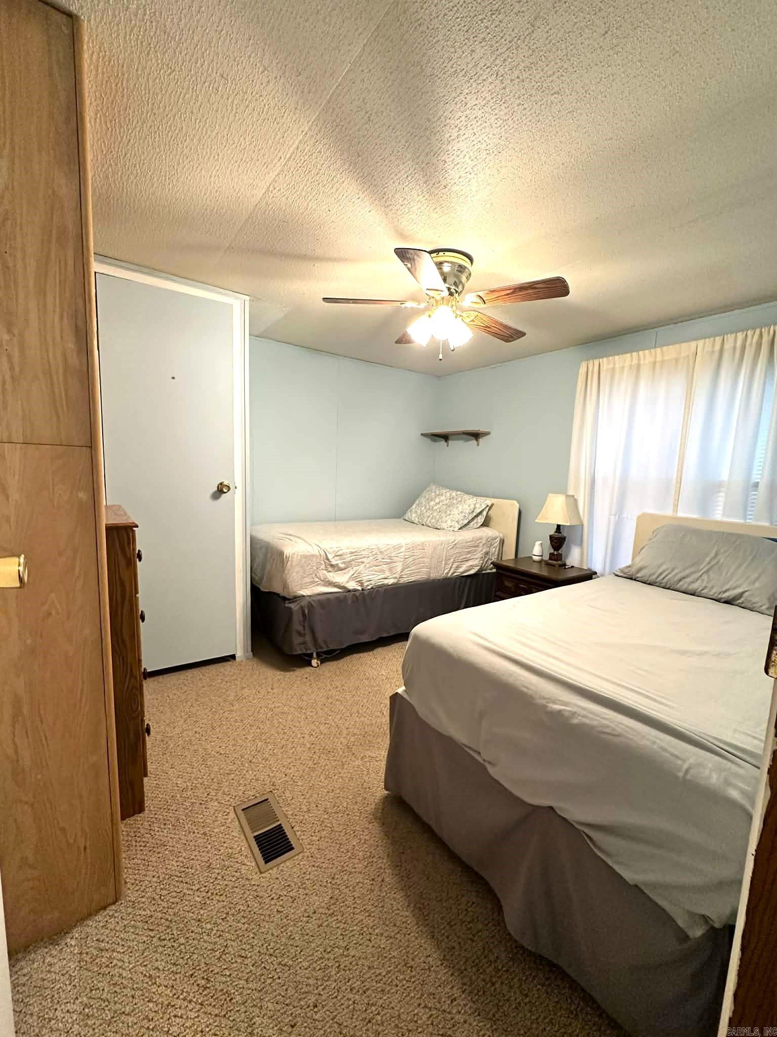Mena - Residential
