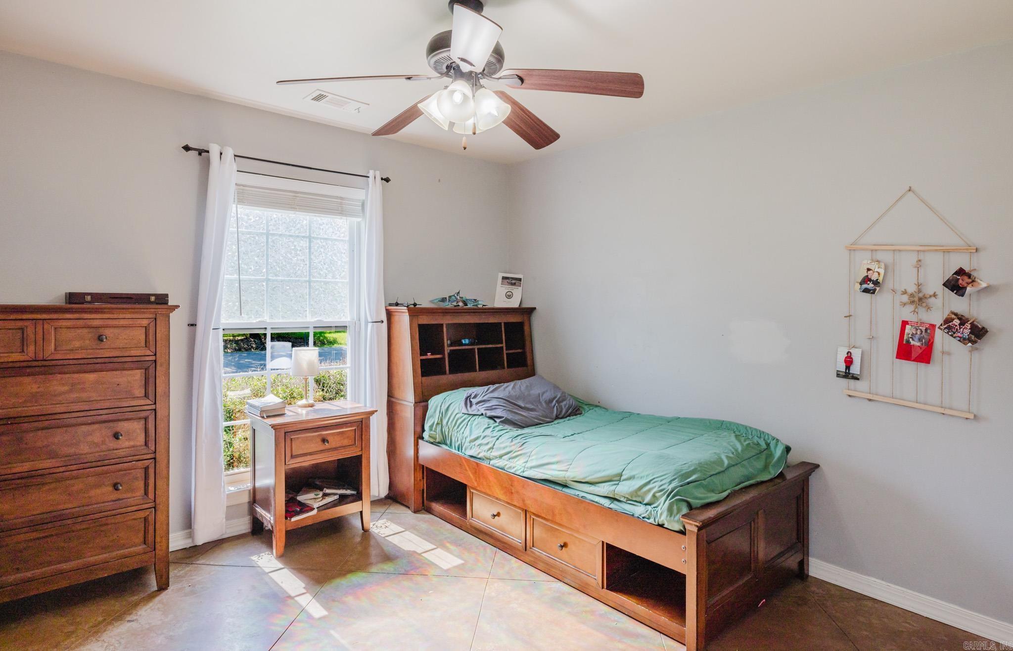 HICKORY SPRINGS - Residential
