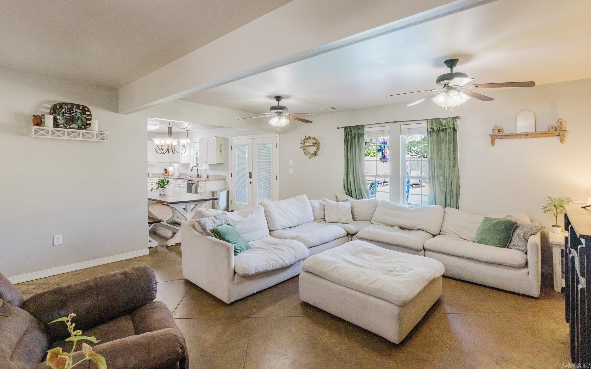 HICKORY SPRINGS - Residential