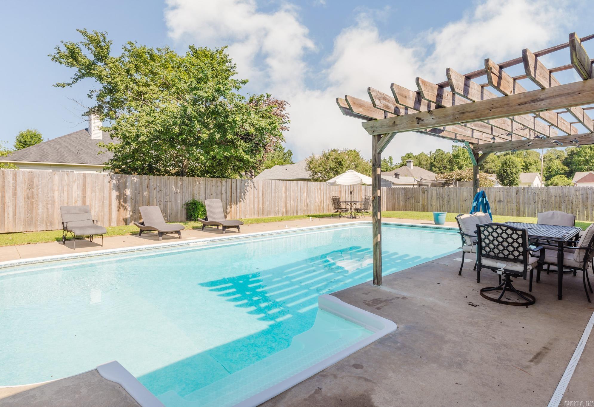 HICKORY SPRINGS - Residential