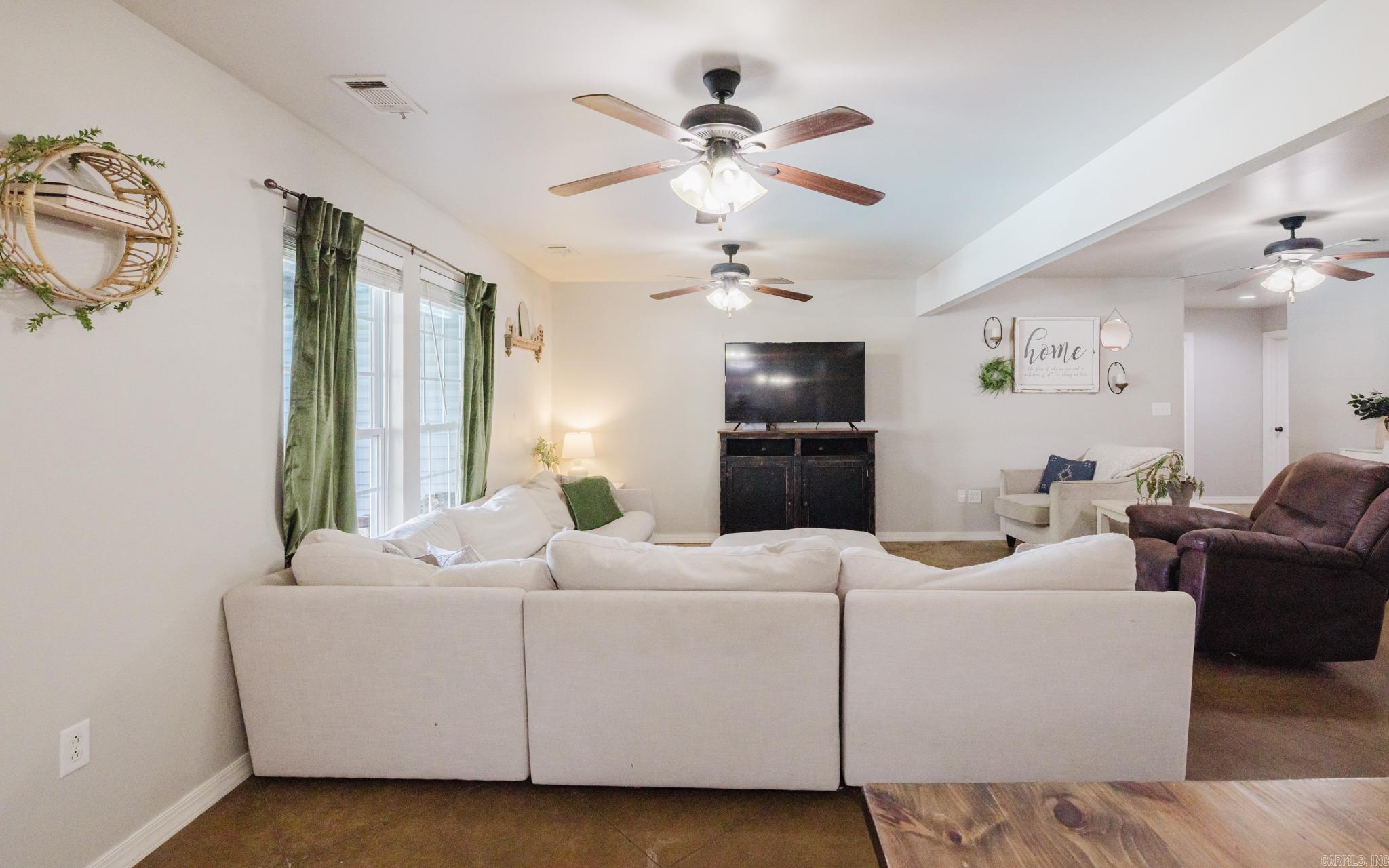 HICKORY SPRINGS - Residential