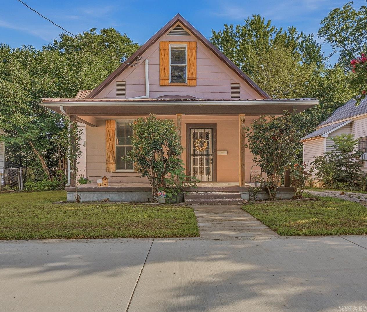 Welcome to 624 W. Jefferson, a spacious 3-bedroom, 2-bath home offering approximately 1,650 square feet of living space with two versatile bonus rooms upstairsperfect for a home office, playroom, guest space, or hobby room. Built in 1938, this home blends timeless character with valuable modern upgrades. Stay comfortable year-round with seven mini-split units, all installed just 2 years ago and still under warranty. The durable metal roof provides long-lasting peace of mind, while one of the bathrooms has been tastefully updated. Situated just 1.5 miles from Downtown Jonesboro, you'll enjoy quick access to shopping, dining, entertainment, and Arkansas State University while still having the charm of an established neighborhood.Call your favorite realtor to schedule a private tour of this property.