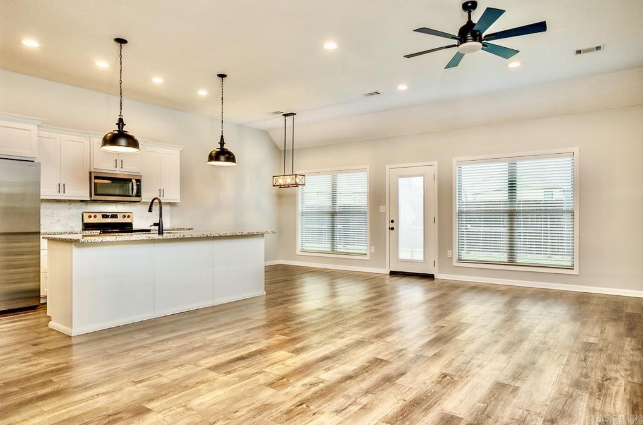 WALCOTT SPRINGS - Residential