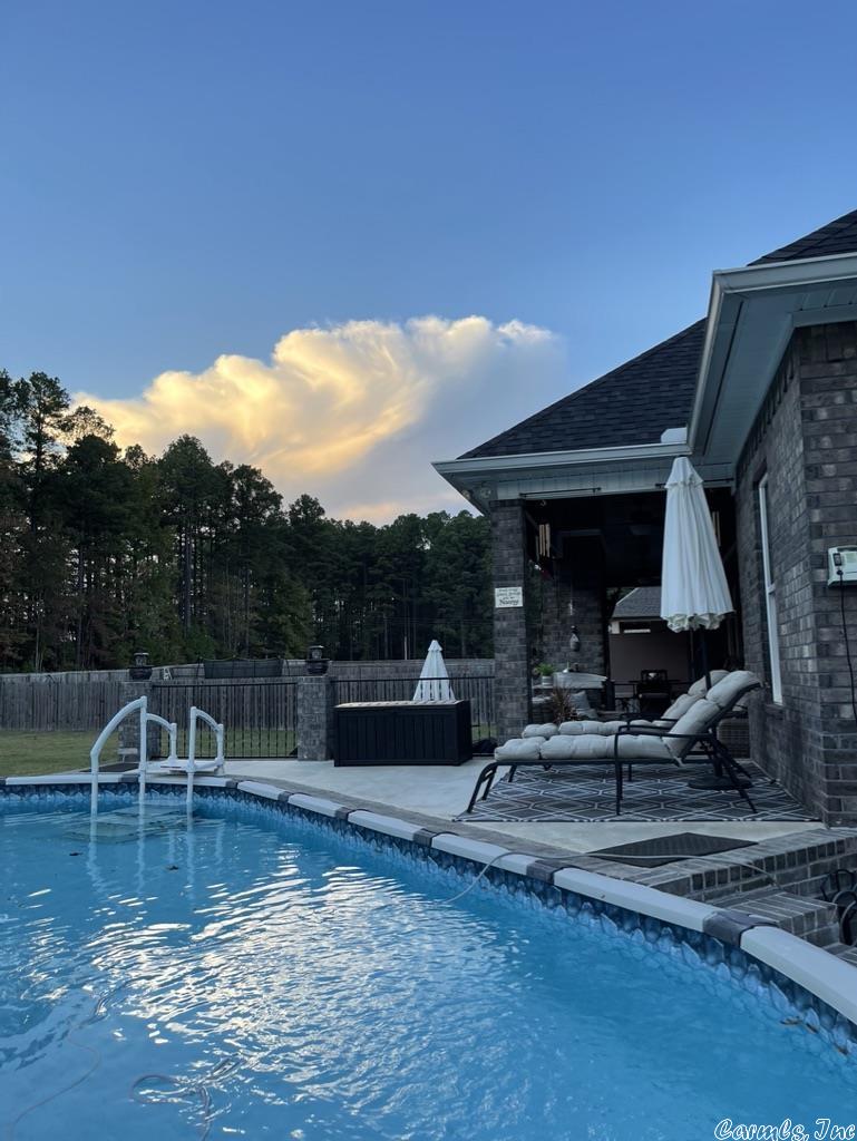 OAK TREE RIDGE SUB - Residential