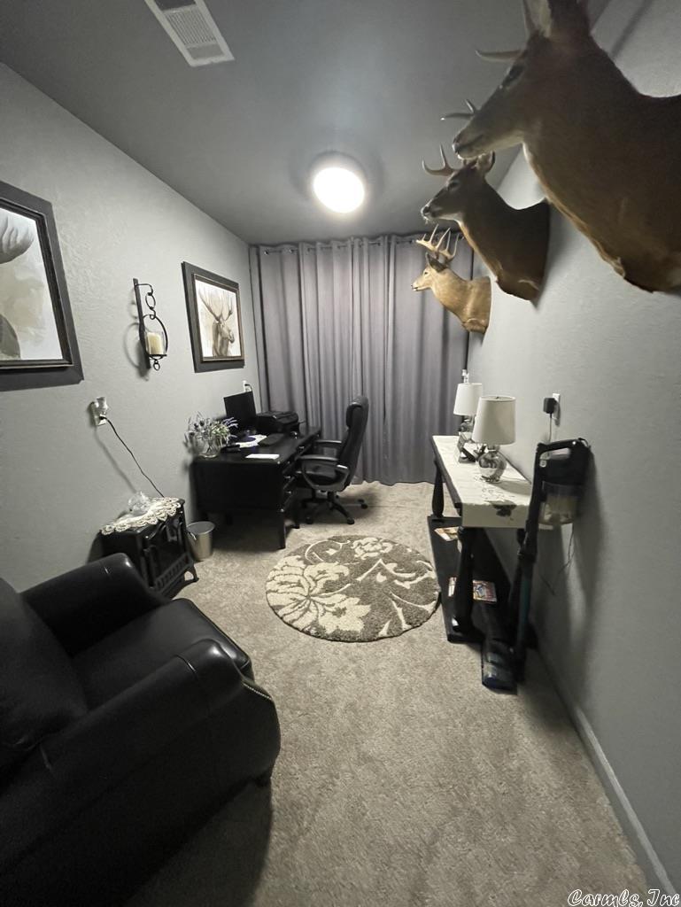 OAK TREE RIDGE SUB - Residential