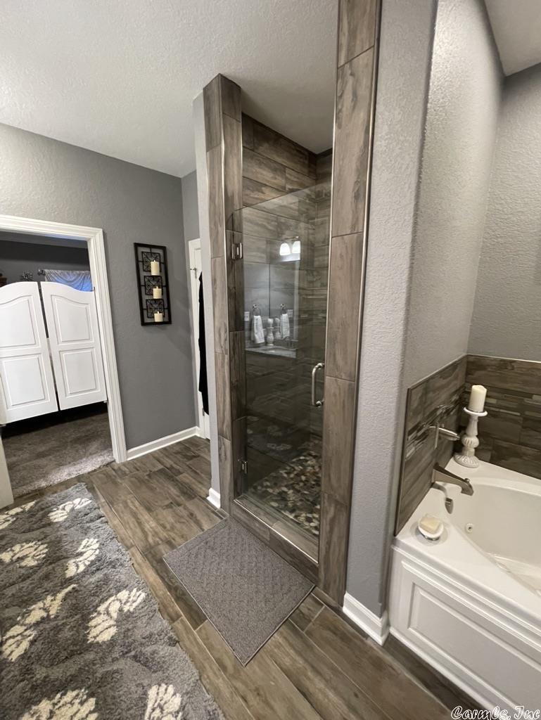 OAK TREE RIDGE SUB - Residential