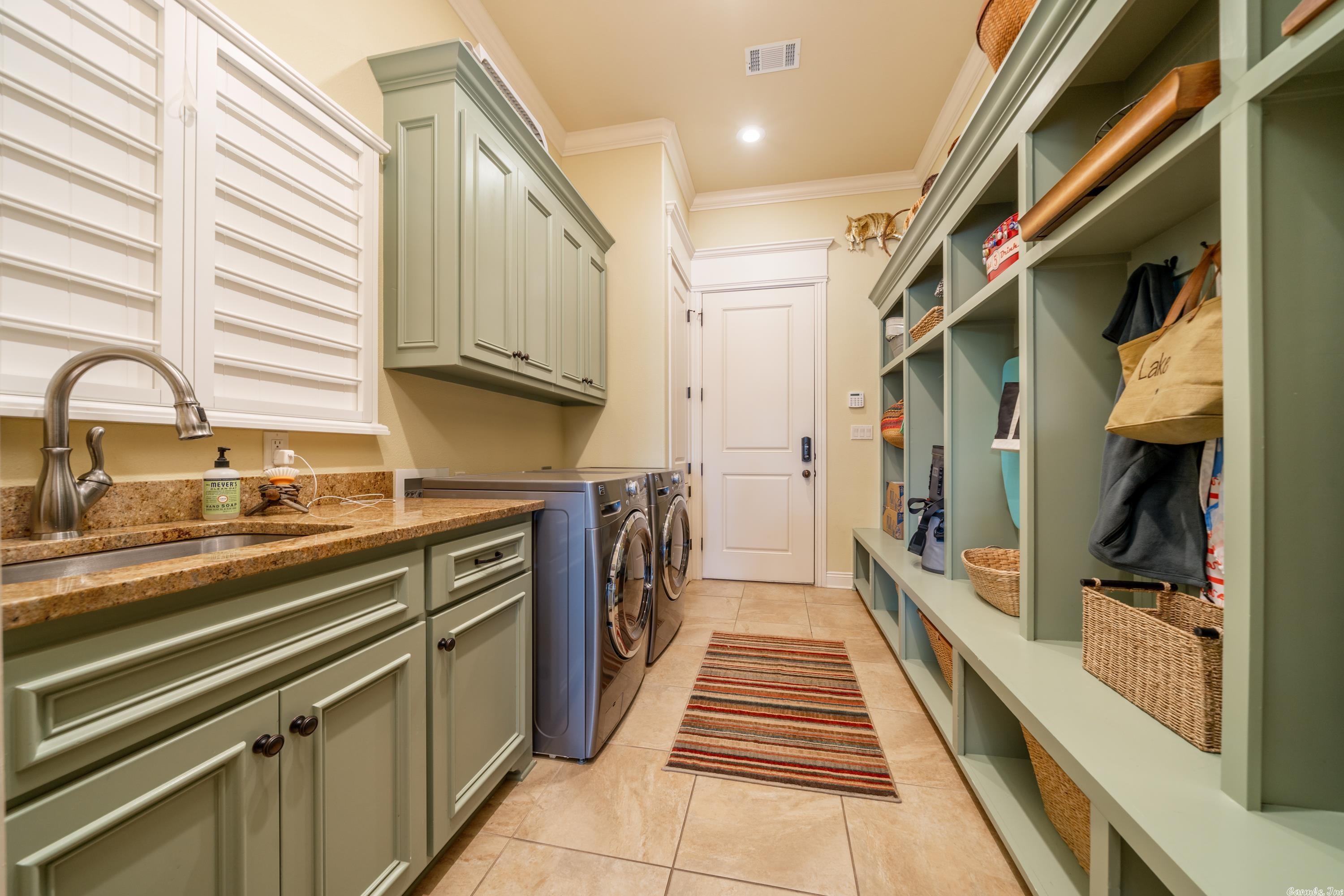 Oak Shores Estates - Residential