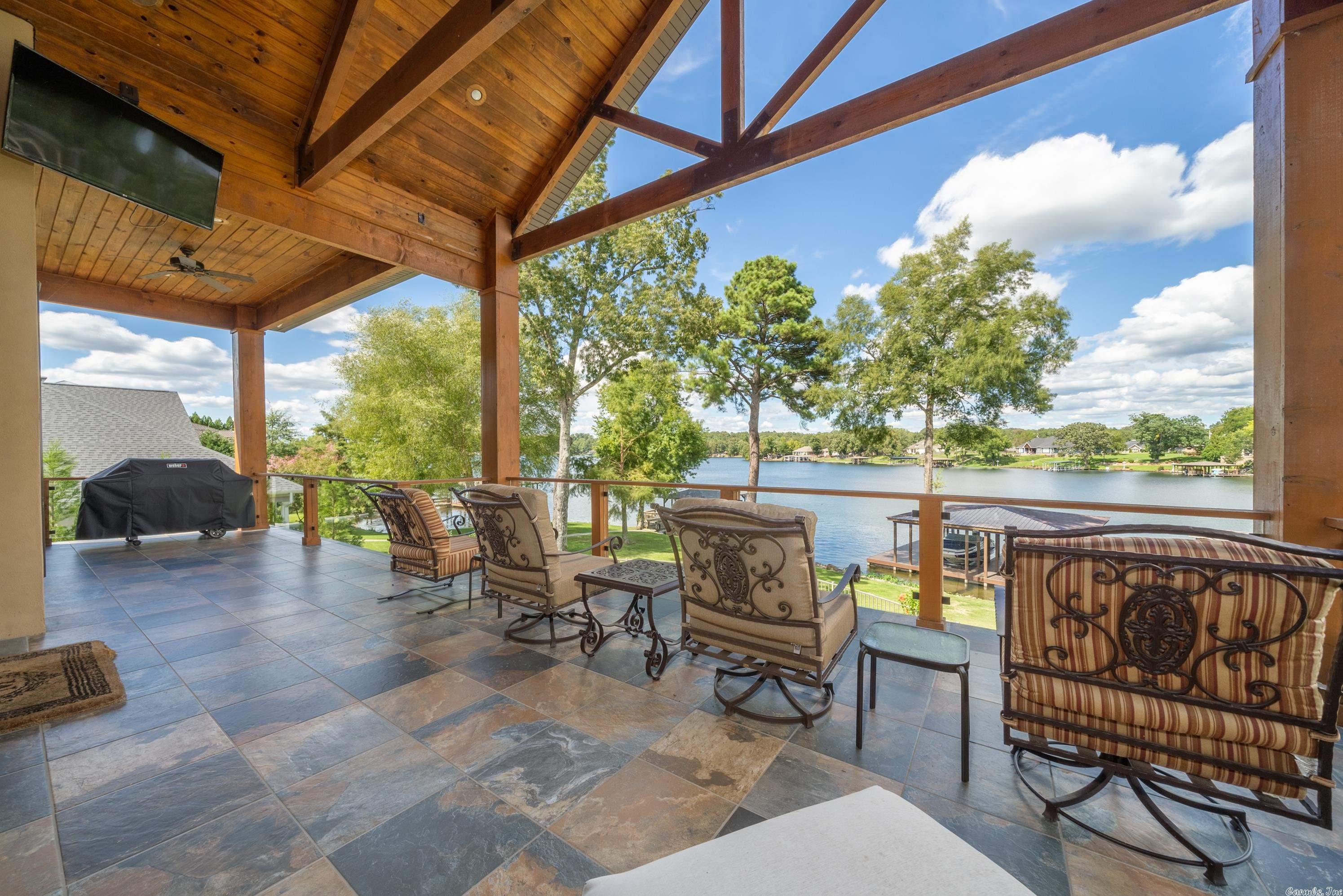 Oak Shores Estates - Residential