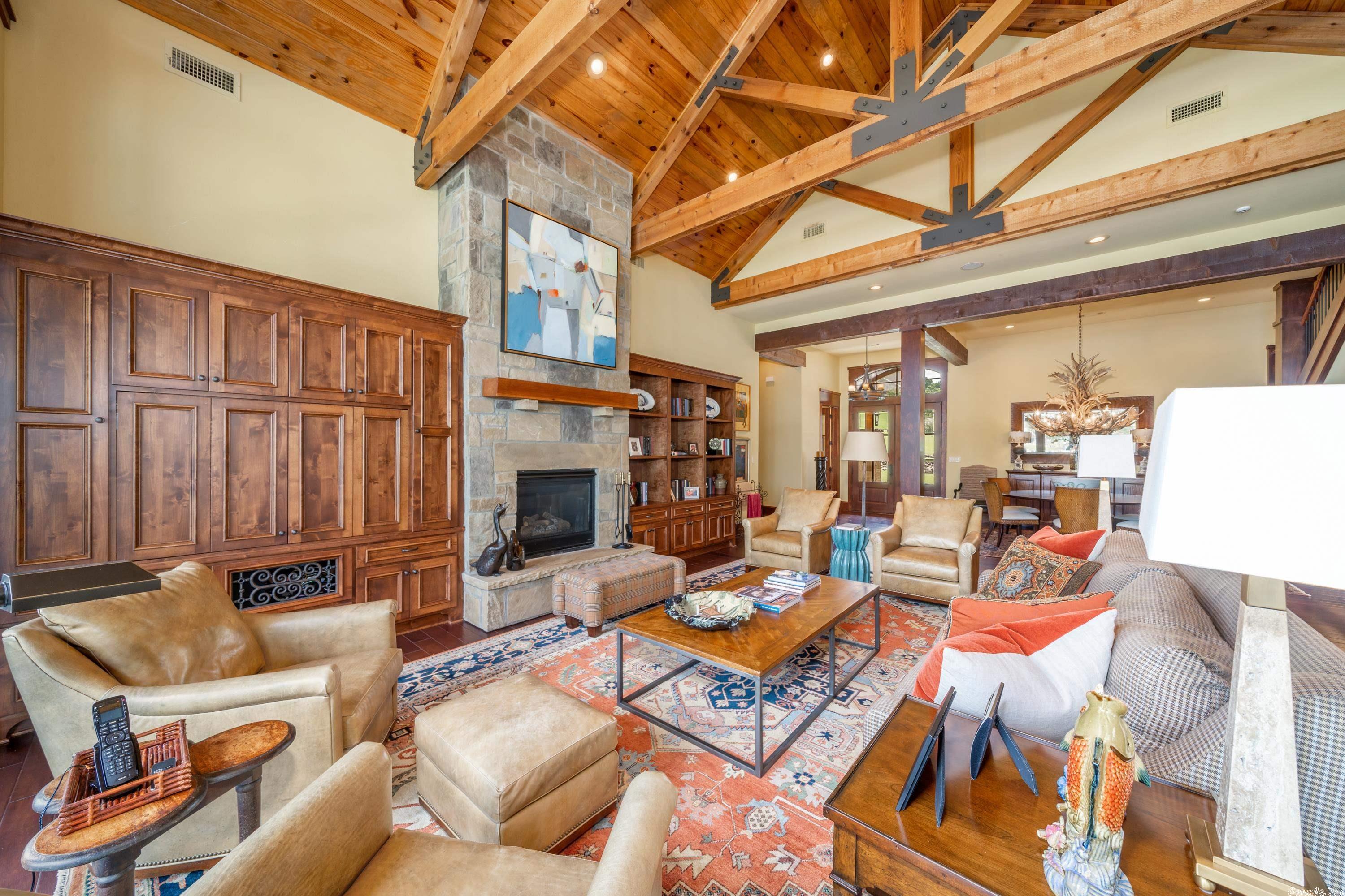 Oak Shores Estates - Residential
