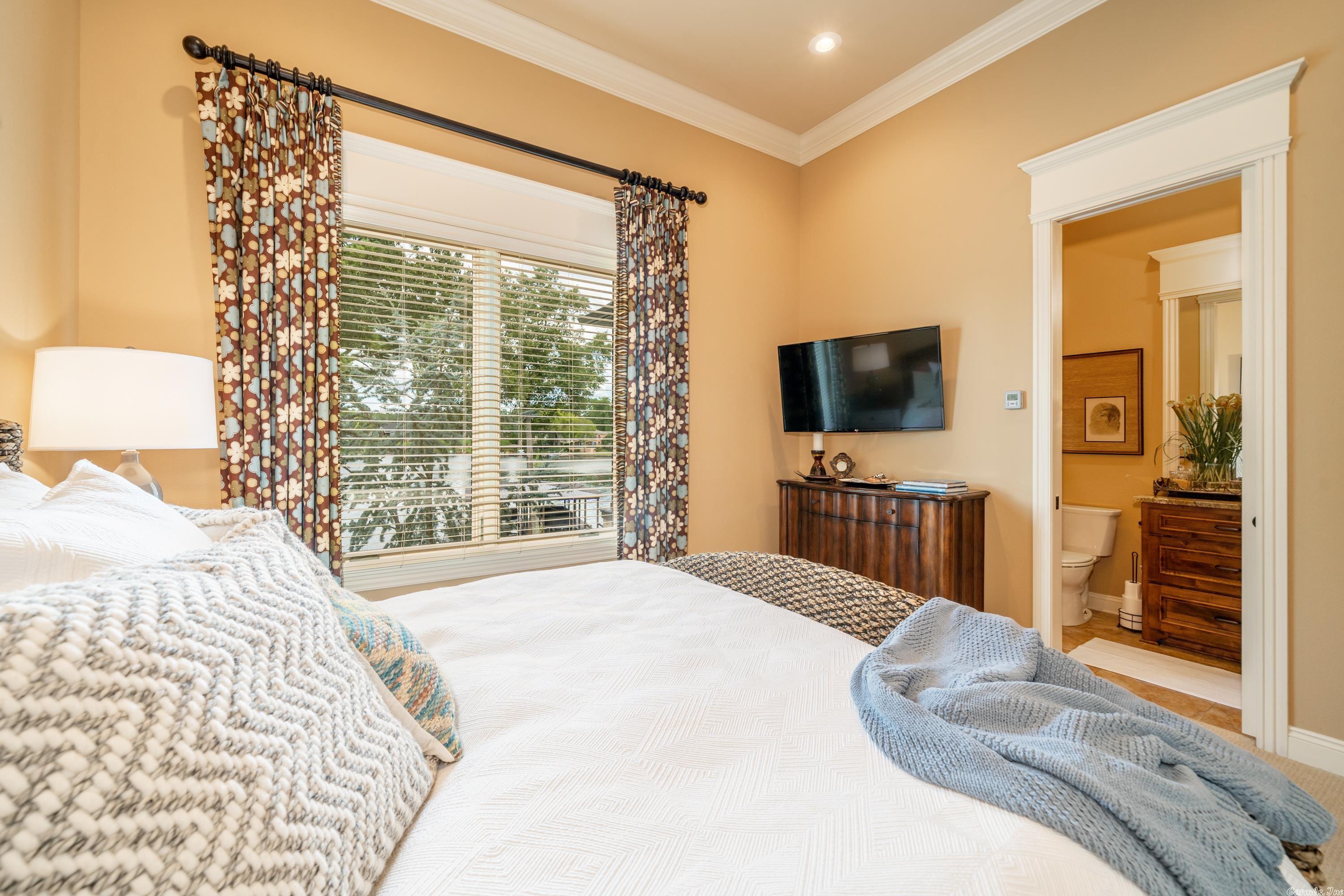 Oak Shores Estates - Residential