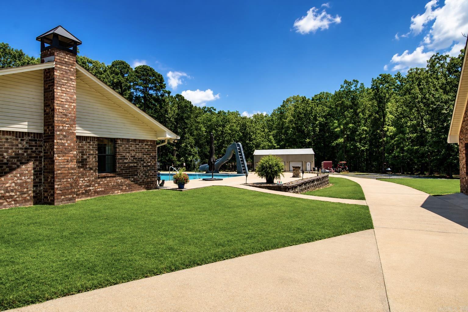 Metes & Bounds - Residential