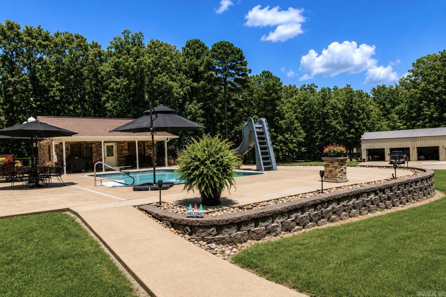 Metes & Bounds - Residential