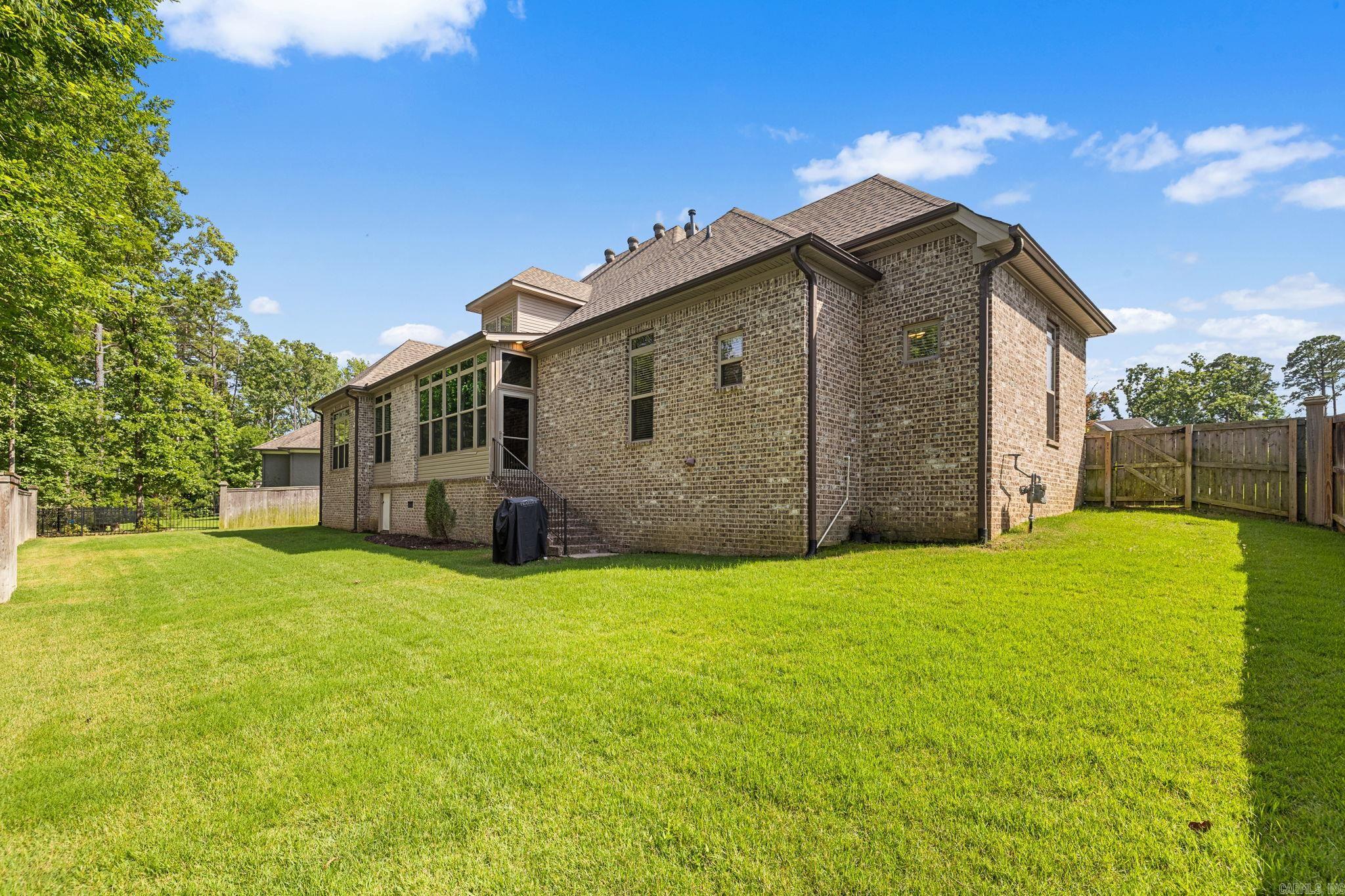 CHENAL VALLEY ENSBURY PLACE - Residential