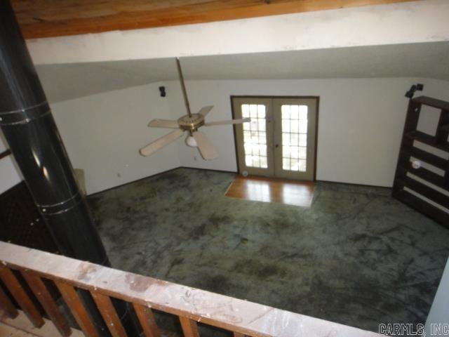HUSKEY WEST - Residential