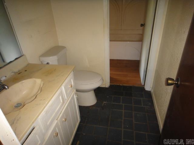 HUSKEY WEST - Residential