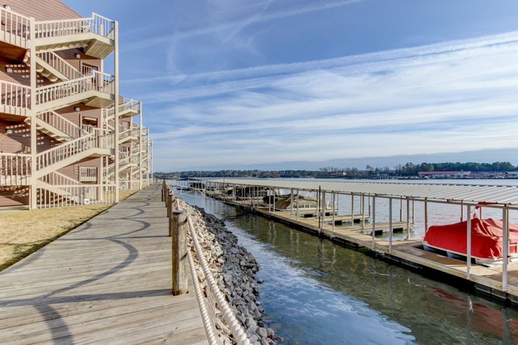 BOARDWALK HPR - Residential