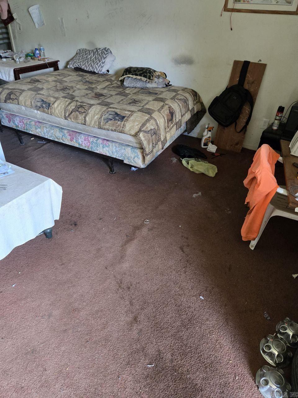 Mystery Manor - Residential Income